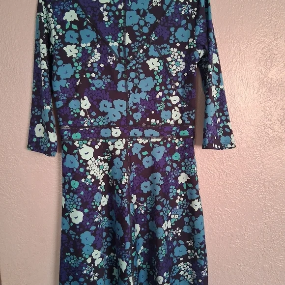 Title Nine Blue Floral 3/4 Sleeve Mini/Midi Athletic Dress S NWOT S - Picture 7 of 7